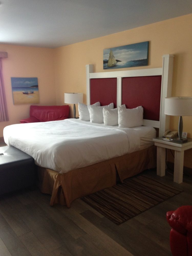Quality Inn & Suites Cornwall Kültér fotó