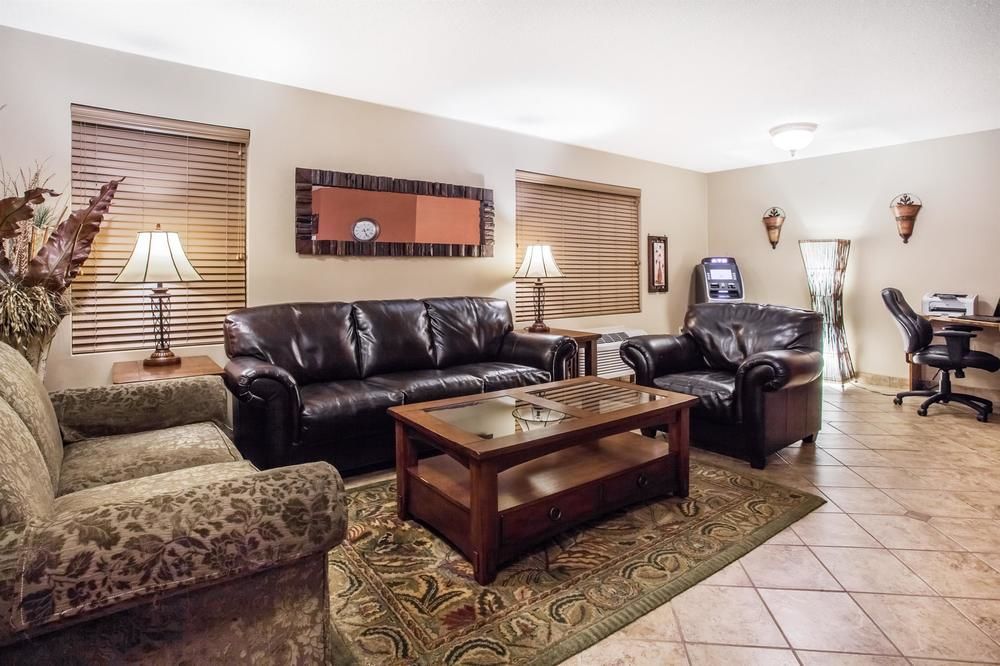 Quality Inn & Suites Cornwall Kültér fotó