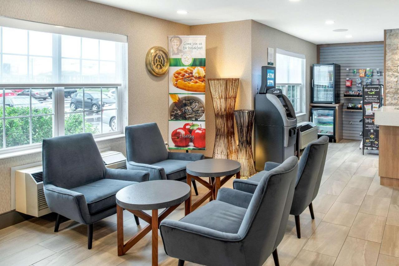 Quality Inn & Suites Cornwall Kültér fotó